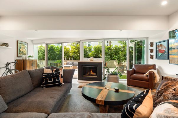 Fireplace, Interior, Living room, Recessed Lighting