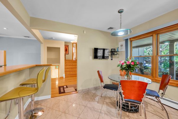 Dining room, Interior, Recessed Lighting, Wood Texture Flooring