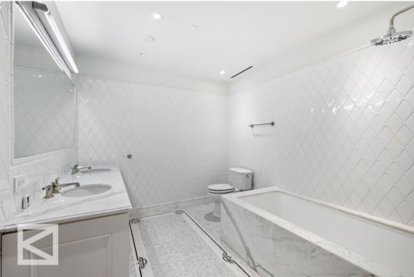 Bathroom, Interior, Recessed Lighting