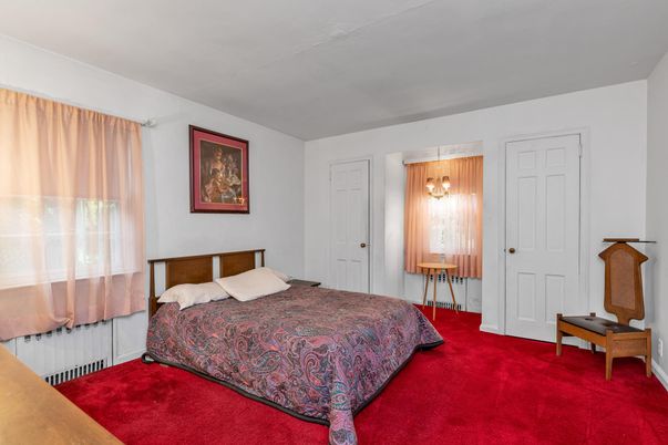 Bedroom, Interior, Pendant Lights