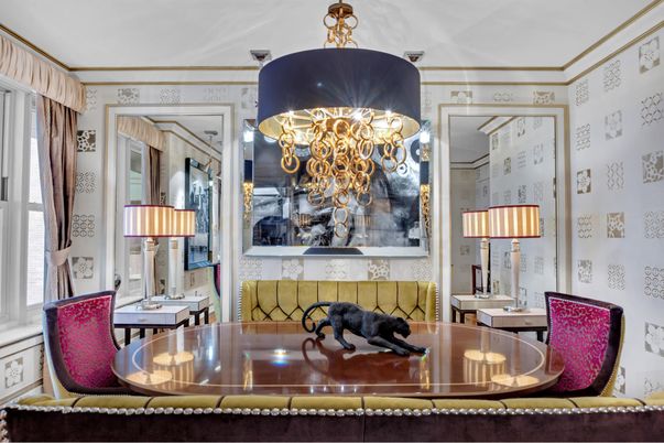 Chandelier, Dining room, Interior