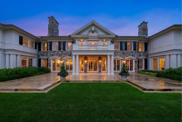 Backyard, Exterior, Facade, French Provincial