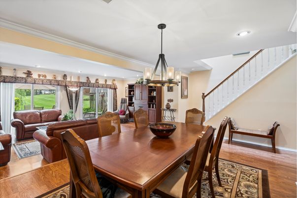 Dining room, Interior, Living room, Pendant Lights, Recessed Lighting, Wood Texture Flooring