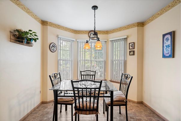 Dining room, Interior, Pendant Lights