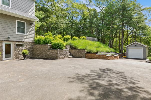 Backyard, Detached Garage, Exterior