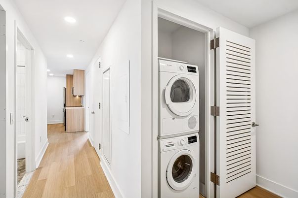Interior, Recessed Lighting, Utility Closets, Washer, Wood Texture Flooring