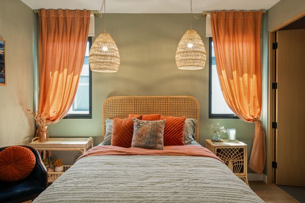Bedroom, Interior, Pendant Lights