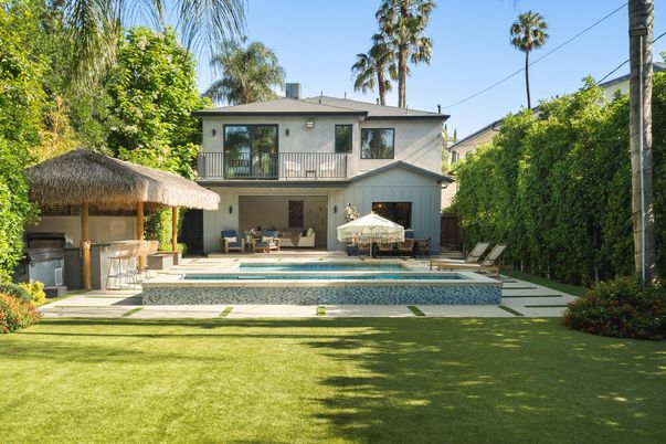 Backyard, Exterior, Pool