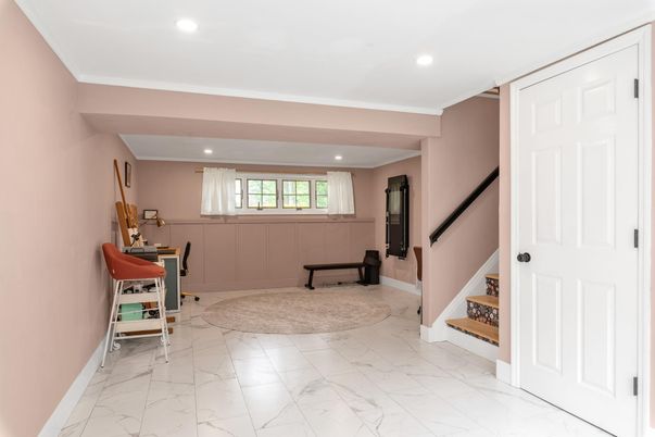 Interior, Marble, Recessed Lighting