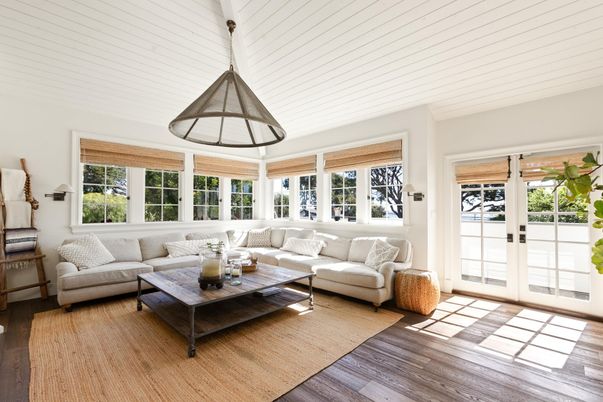 Interior, Living room, Pendant Lights, Wood Texture Flooring