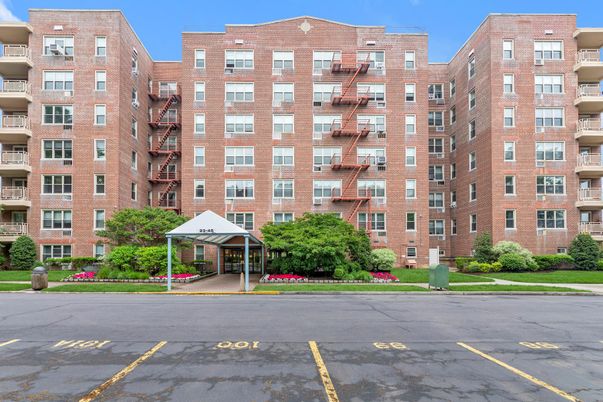 Exterior, Facade, Condo Building