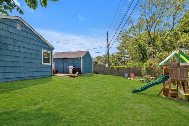 Backyard, Exterior, Playground