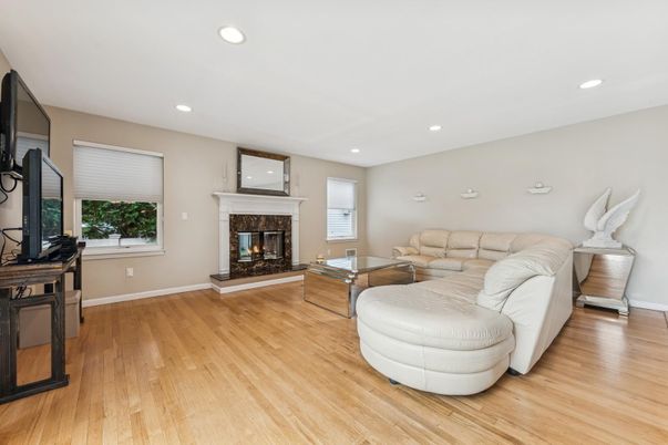 Fireplace, Interior, Living room, Recessed Lighting, Wood Texture Flooring
