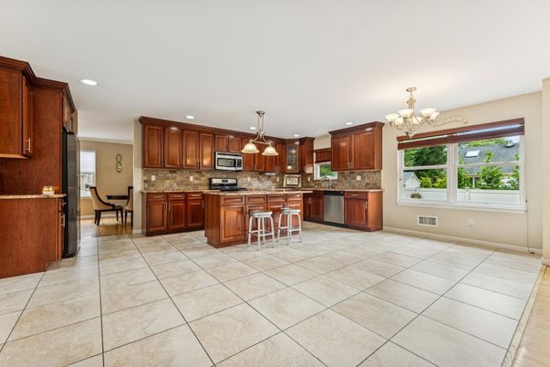 Chandelier, Interior, Kitchen, Pendant Lights, Recessed Lighting, Stainless Steel Appliances