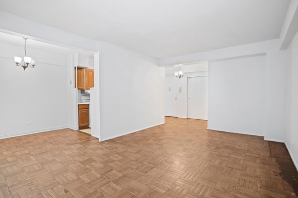 Chandelier, Empty room, Interior, Wood Texture Flooring