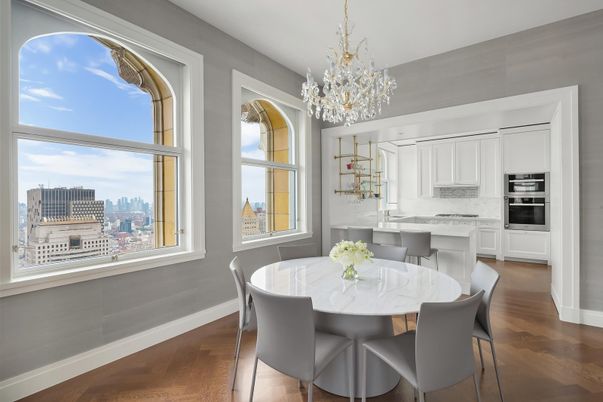 Chandelier, Dining room, Interior, Kitchen, Stainless Steel Appliances, Wood Texture Flooring