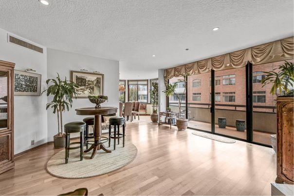 Dining room, Interior, Recessed Lighting, Wood Texture Flooring