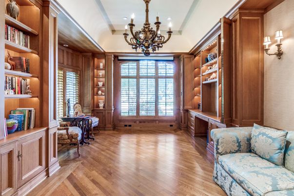 Chandelier, Home Office, Interior, Recessed Lighting, Wood Texture Flooring, Wooden Walls