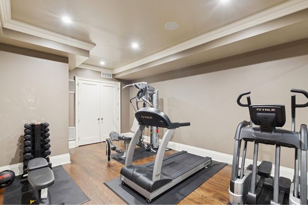 Fitness Equipment, Interior, Recessed Lighting, Wood Texture Flooring