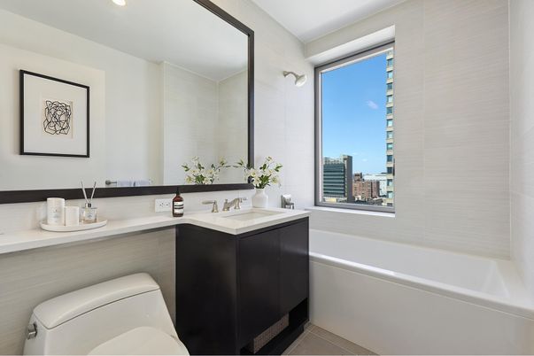 Bathroom, Interior, Recessed Lighting