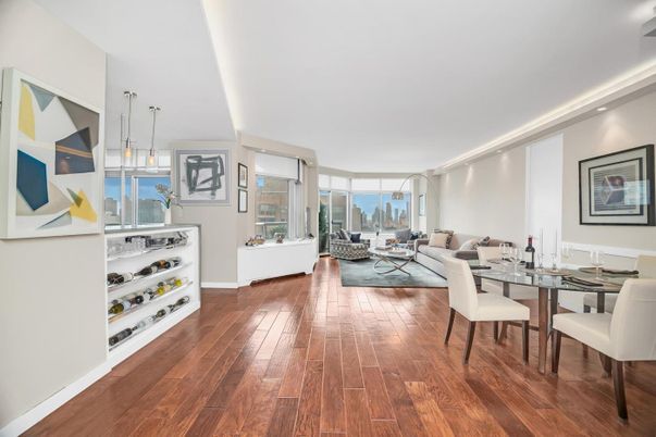 Dining room, Interior, Living room, Pendant Lights, Recessed Lighting, Water, Wood Texture Flooring