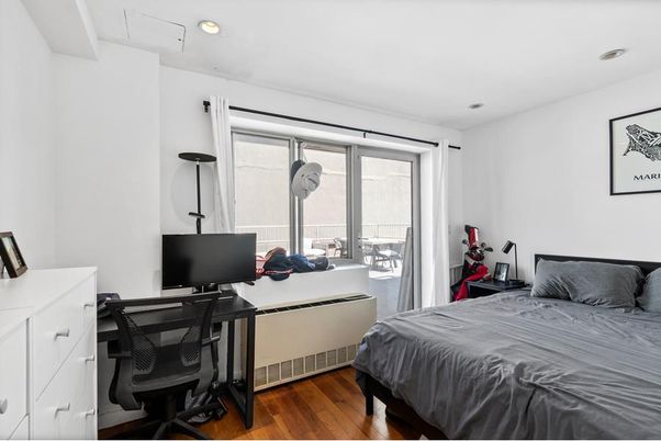 Bedroom, Home Office, Interior, Recessed Lighting, Wood Texture Flooring