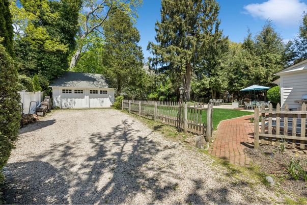 Backyard, Detached Garage, Exterior