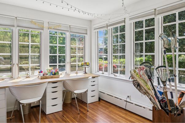 Home Office, Interior, Sun Room, Wood Texture Flooring