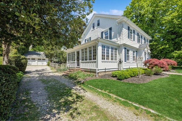 Backyard, Detached Garage, Exterior