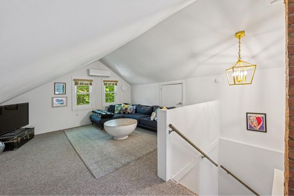 Interior, Living room, Pendant Lights