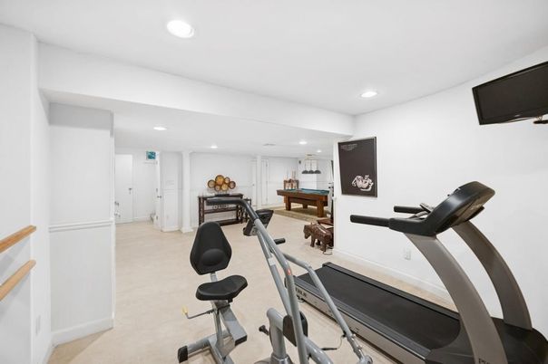 Fitness Equipment, Interior, Recessed Lighting