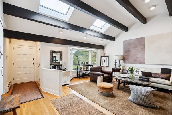 Interior, Living room, Recessed Lighting, Wooden Beams, Wood Texture Flooring