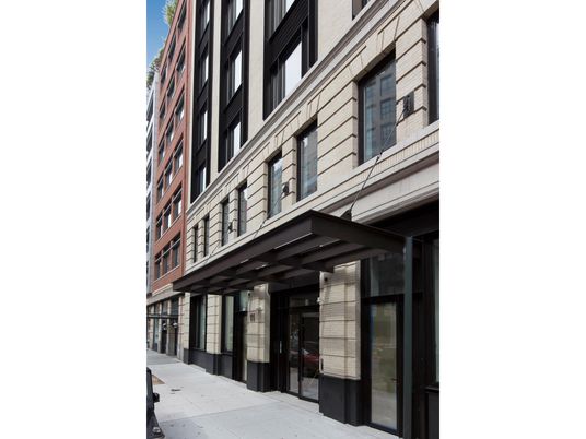 Exterior, Facade, Highrise