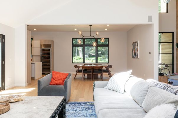 Dining room, Interior, Living room, Pendant Lights, Recessed Lighting, Wood Texture Flooring