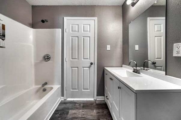 Bathroom, Dual Sink Vanities, Interior, Wood Texture Flooring