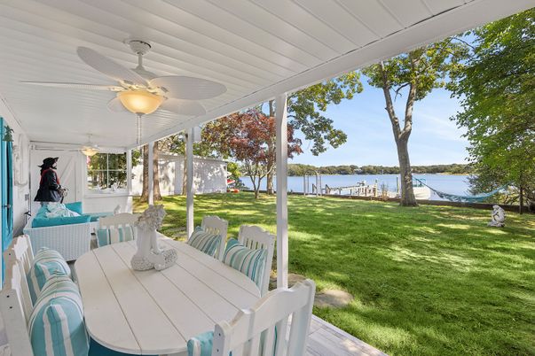 Backyard, Exterior, Water