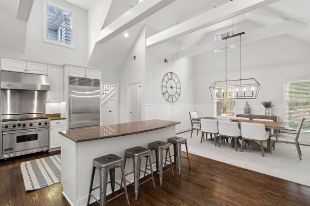 Chandelier, Dining room, Interior, Kitchen, Pendant Lights, Recessed Lighting, Stainless Steel Appliances, Wood Texture Flooring