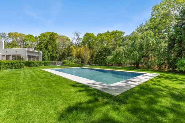 Backyard, Exterior, Pool