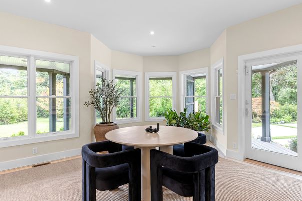 Dining room, Interior, Recessed Lighting
