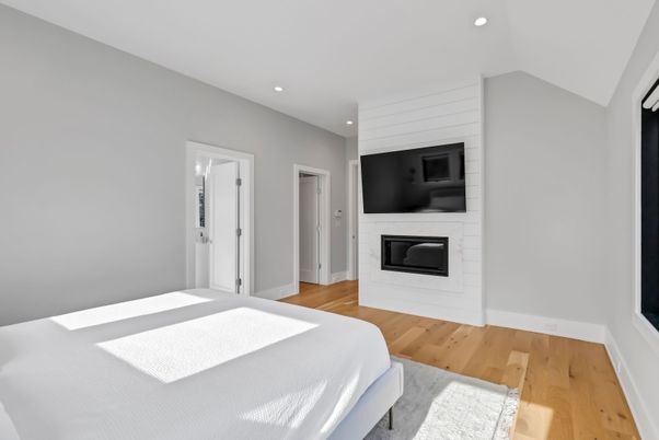 Bedroom, Fireplace, Interior, Recessed Lighting, Wood Texture Flooring