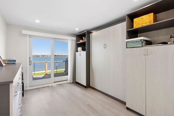Interior, Recessed Lighting, Water, Wood Texture Flooring