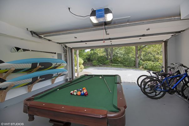 Billiard Table, Game Room, Garage, Interior