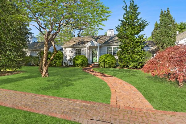 Backyard, Exterior, Facade, Georgian
