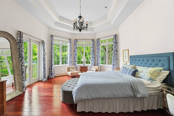 Bedroom, Interior, Pendant Lights, Wood Texture Flooring