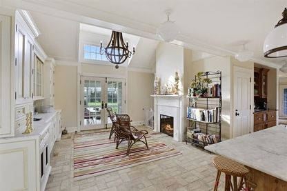 Chandelier, Fireplace, Interior, Pendant Lights