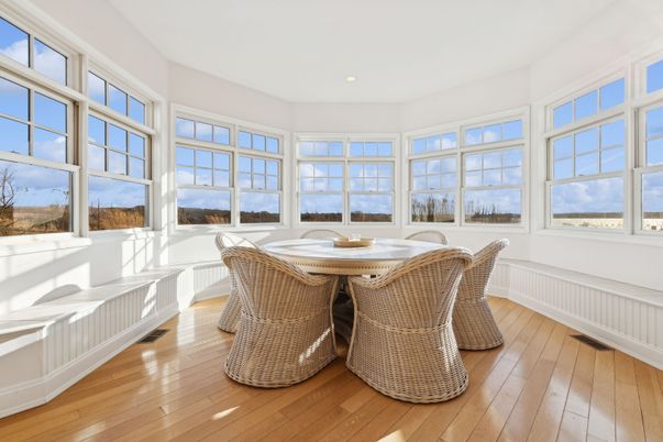 Dining room, Interior, Recessed Lighting, Sun Room, Wood Texture Flooring