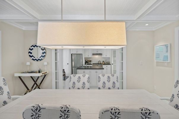 Dining room, Interior, Kitchen, Pendant Lights, Recessed Lighting, Stainless Steel Appliances
