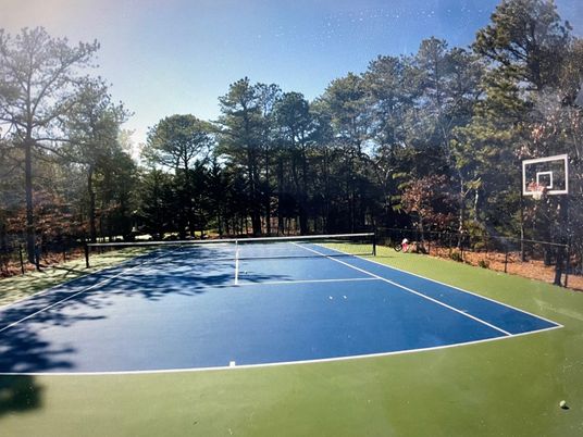 Exterior, Tennis Courts