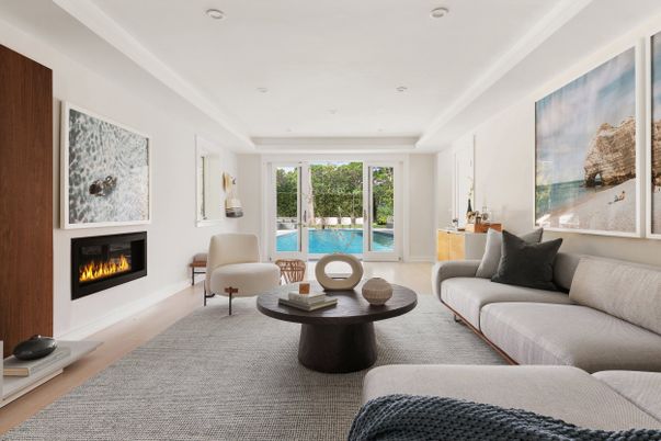 Fireplace, Interior, Living room, Recessed Lighting