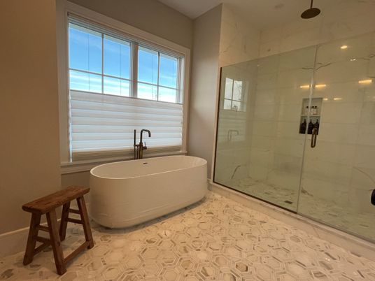 Bathroom, Free Standing Baths, Glass Shower, Interior, Recessed Lighting